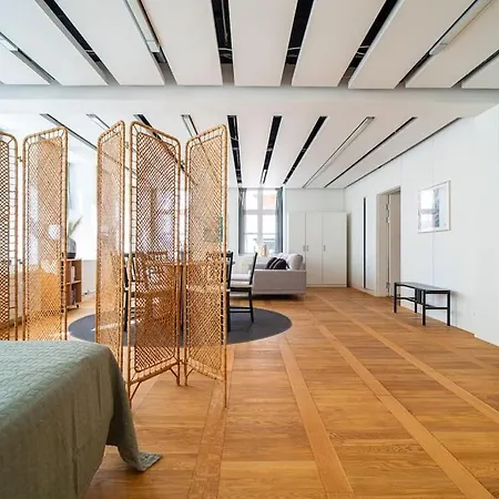 120m2 Near Culture Icons - Historic Fredericiagade 아파트