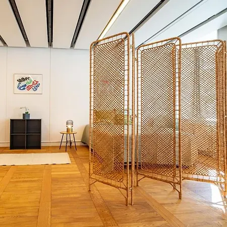 120m2 Near Culture Icons - Historic Fredericiagade *